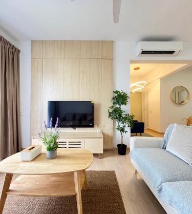 Sea La Vie at Mutiara Beach Resort - Seaview & Netflix free wifi