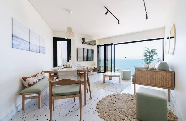 Seaview Condo in Gleem - 208