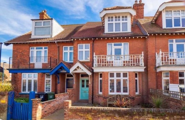 Seaview Villa 5* luxurious accommodation near the beach