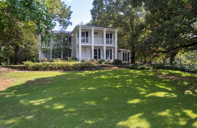 Secluded serenity on 50 acres with private stocked lake, kayaking, hiking & more