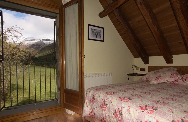 Self catering Borda Batista for 6 people