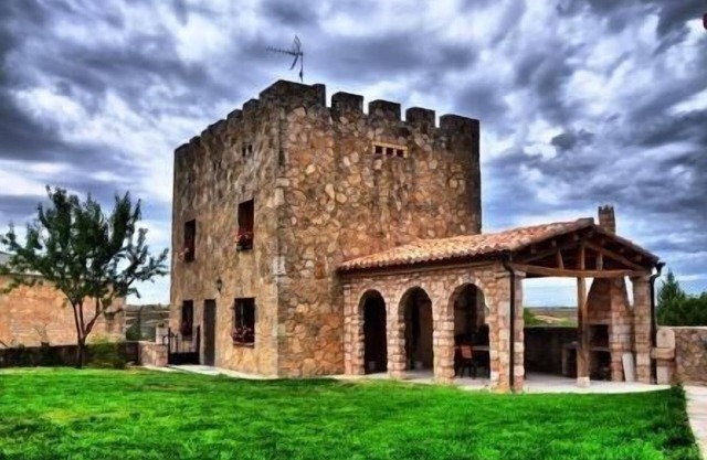 Self catering Castle Goyito 6people