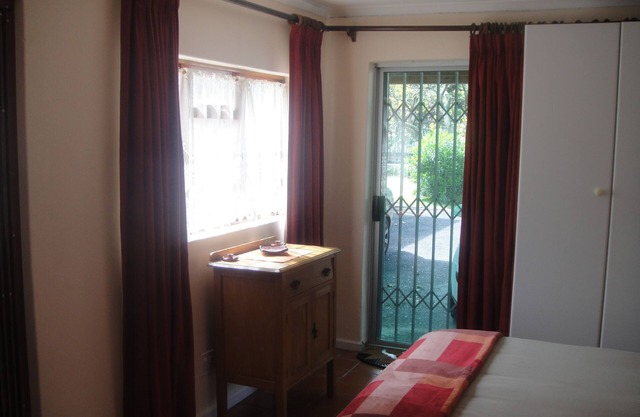 Self-Catering Garden Flat
