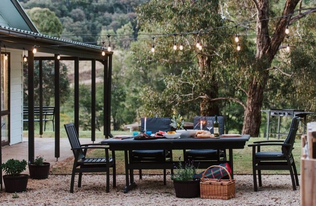 Serenity Creek: Reconnect with Nature and Family