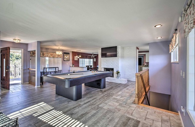 Serenity Escape | 4BR | Hot Tub | Mini Golf | Fire Pit