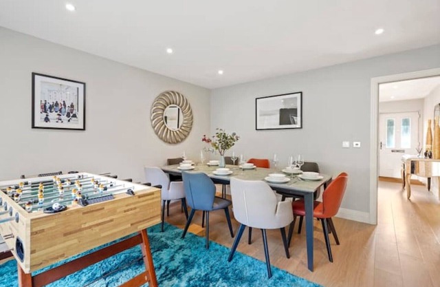 Serenity Stylish 5-Bed - Call 4 LONG STAY discount