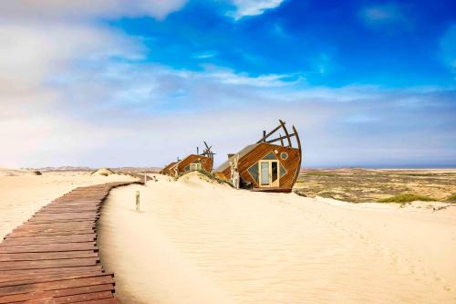 Shipwreck Lodge