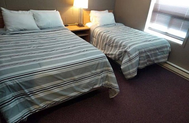 Shoal Lake Motor Inn