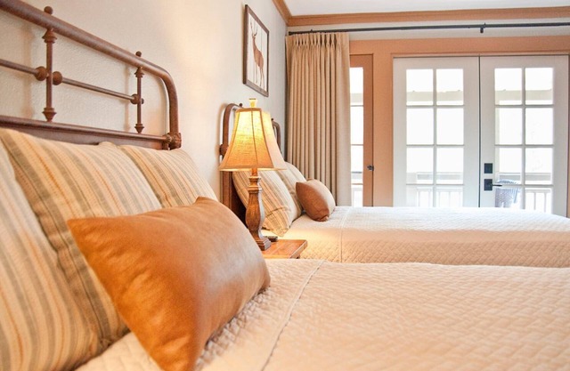 Sierra Sky Ranch, Ascend Hotel Collection