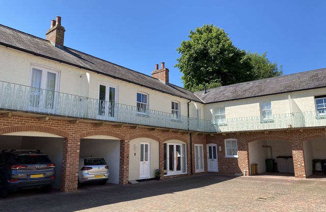 Silverdale Mews-Gorgeous 2 Bedroom Seaside Cottage