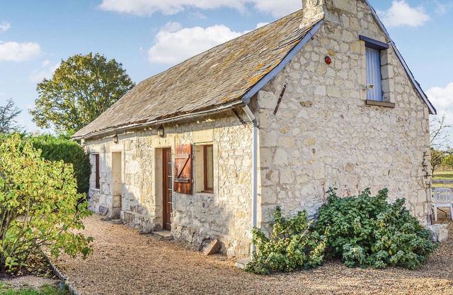 Situated in the heart of the Loire Valley, this charming vacation home is the perfect base for explo