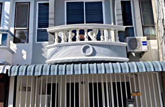 Situated on one of Chiang Mai’s most charming Thai streets,