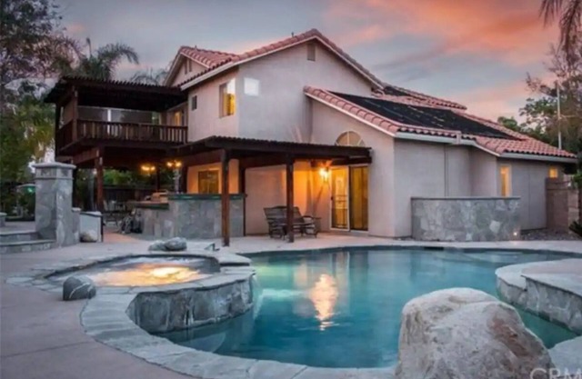 Soboba casino Oasis -Bar/Pools Hot Tub/Fire Pit