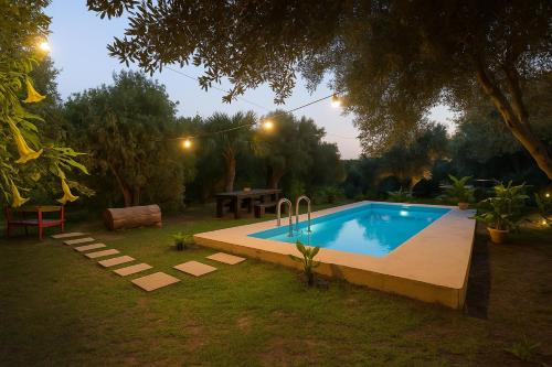 Sofiana's Garden Retreat with Private Pool