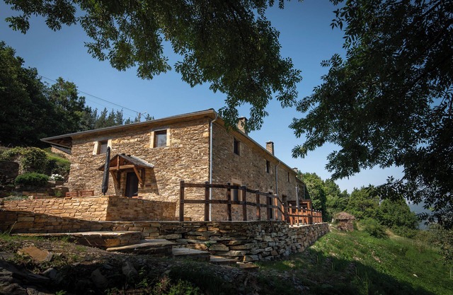 Solpor - Luxury One Bed Cottage in Lugo Province