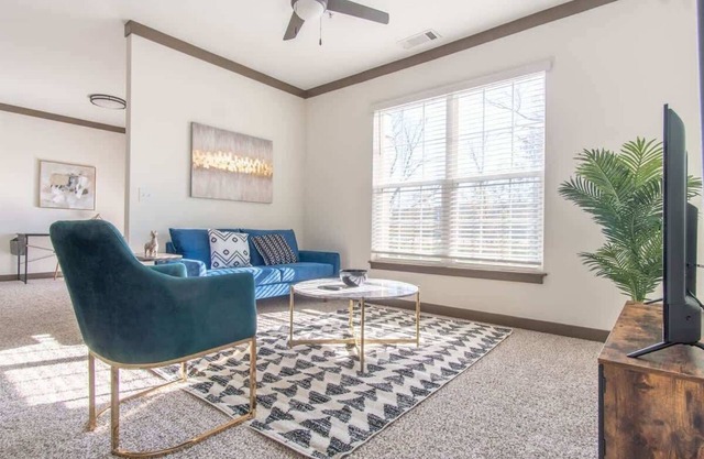 Spacious 1BR Suite | Pool, Parking + Gym D