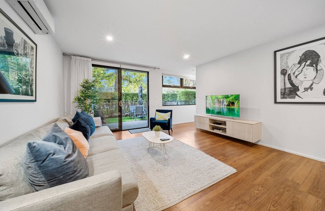 Spacious 3-Bed Home with Alfresco Dining Patio