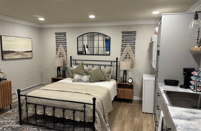 Spacious 5-bedroom house in delightful Delta with WiFi