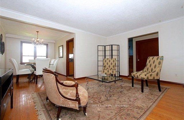 Spacious & Affordable Stay in Prime Toronto – Experience the Best of City Living