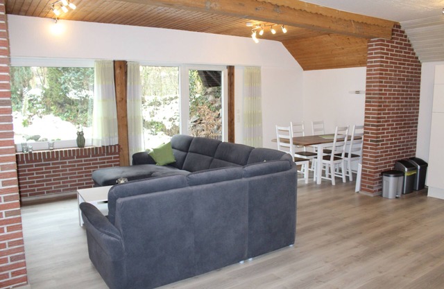 Spacious and comfortable apartment in a quiet location in the UNESCO Geopark Vulkaneifel