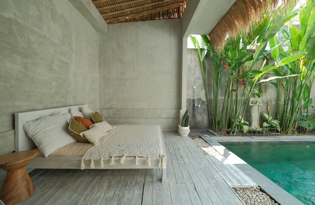 Spacious and Stylish private villa with pool