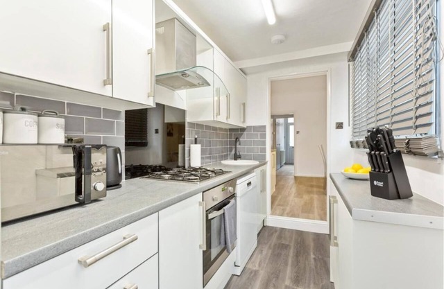 Spacious & Central Entire Home