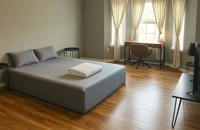 Spacious comfortable King room. Work-friendly. High-speed internet w/50" TVs