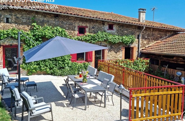 Spacious Cottage 10 ppl: Nature, Spa, Comfort