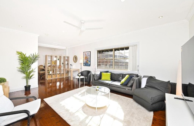 Spacious House with Queen Beds Home Cinema
