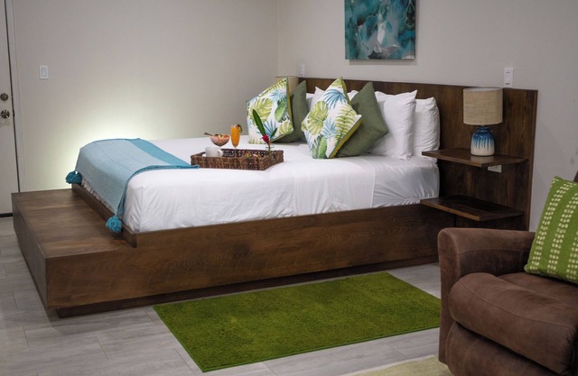 Spacious King Suite at Resort with a river view in gorgeous Roaring Creek Belize