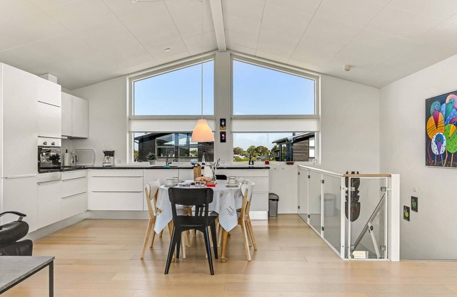 Spend a wonderful vacation in this vacation home with good facilities in a beautiful location.