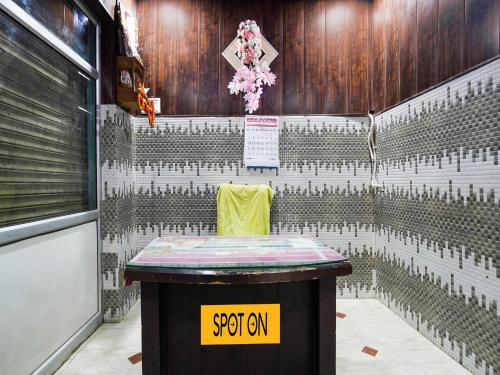 SPOT ON Manju Hotel