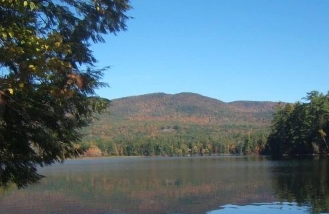 Squam Lake: Rustic Retreat on Quiet Cove