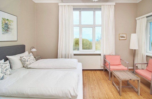 "Starfish" double room - quiet time-out with sea view on the second floor