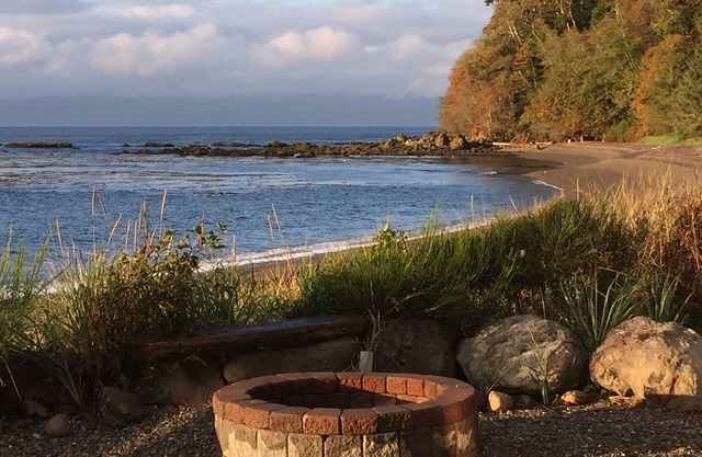 Stay at the BEST Olympic Peninsula Ocean Beach Retreat!