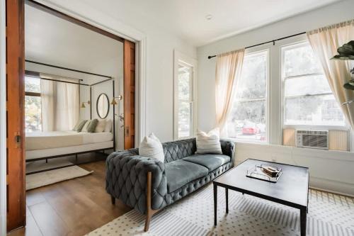 Stay Portland - The Étoile Suite - Nob Architecture & Boutiques