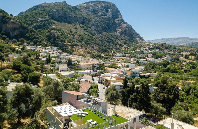 Stefanakos house,Next to all amenities,Spili