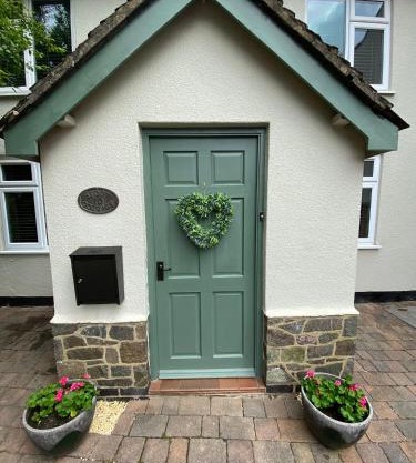 Stoop Cottage - in the heart of Quorn