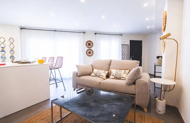 Studio Apartment 'Flores De Cordoba 5 Jazmin' with Wi-Fi and Air Conditioning