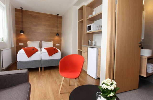Studio Apartment - Stracta Hotel Hella