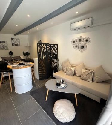 Studio dans résidence