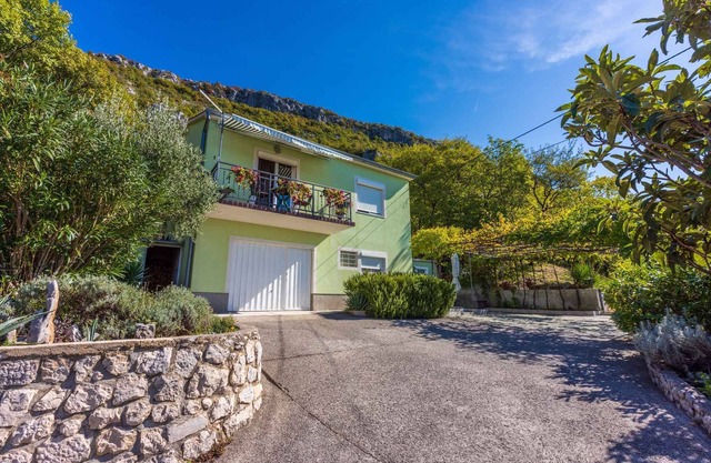 Studio mit Terrasse
