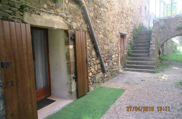 STUDIO RENTAL DOMAINE DE LA BAUME