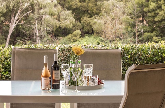 Stunning contemporary villa providing all you need to relax & unwind.