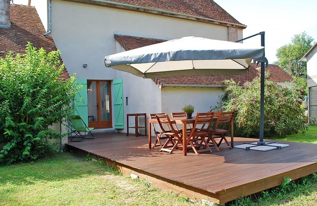 Stunning private villa for 6 guests with WIFI, TV, terrace and parking