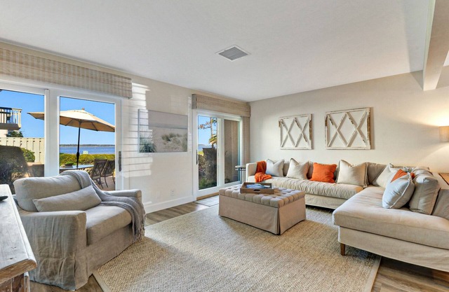 Stunning Harbour Town villa with views of Calibogue Sound