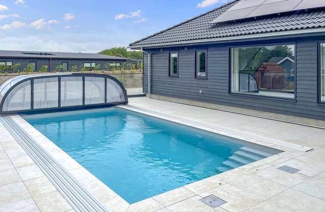 Stunning home in Spøttrup with sauna