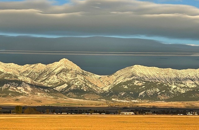 Stunning Mountain View 3 Bedroom Barndominium in Belgrade, MT.