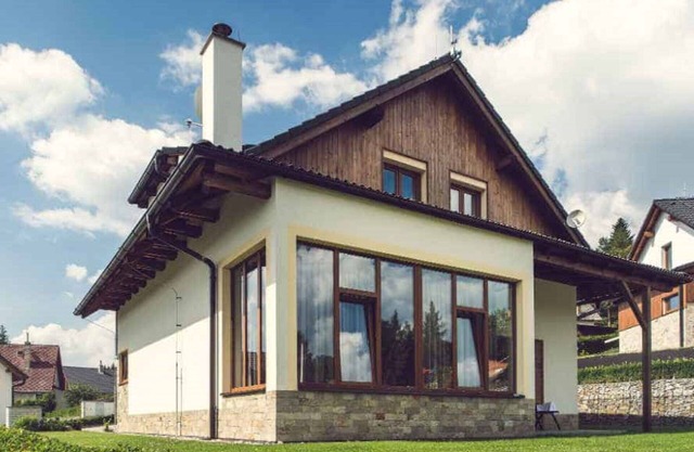 Stunning private villa for 8 guests with WIFI, TV, terrace, pets allowed and parking