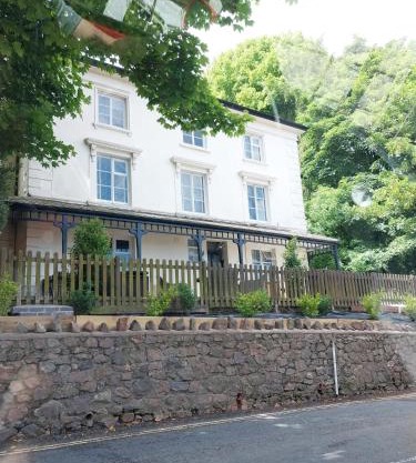 Stylish 2-bed Duplex Stunning Malvern views Peaceful Getaway